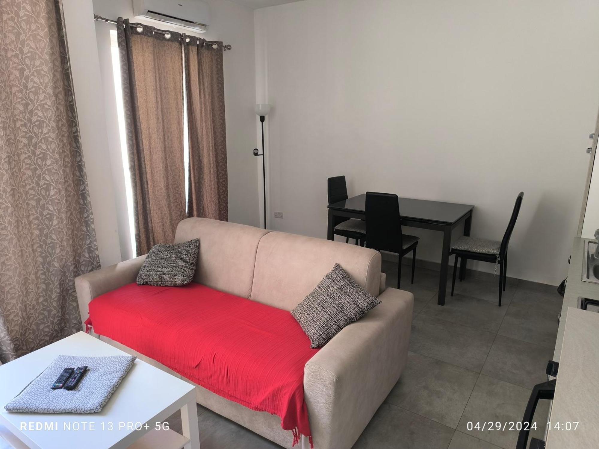 One Bedroom Tea Apartment Il-Gzira Eksteriør billede