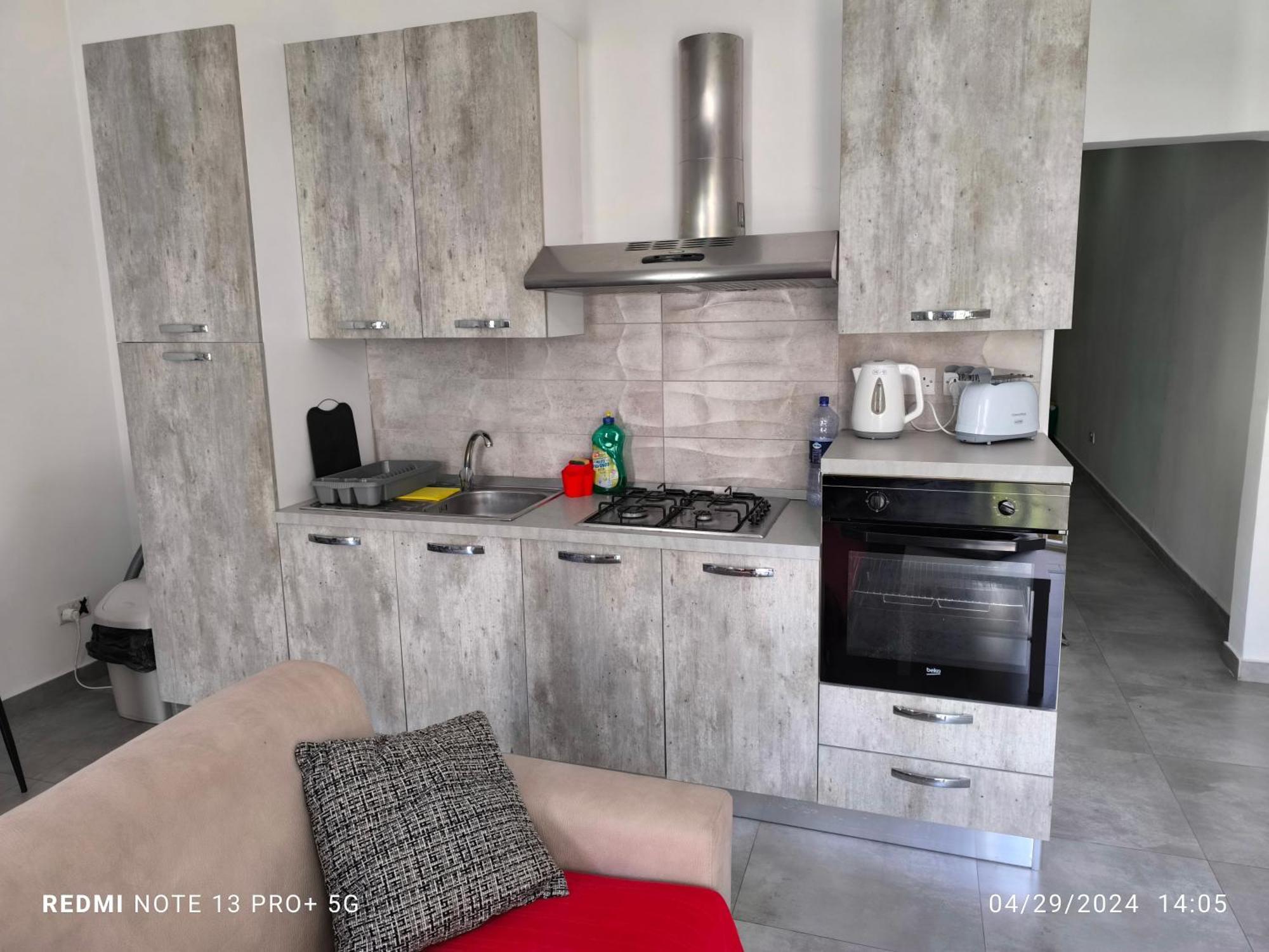 One Bedroom Tea Apartment Il-Gzira Eksteriør billede