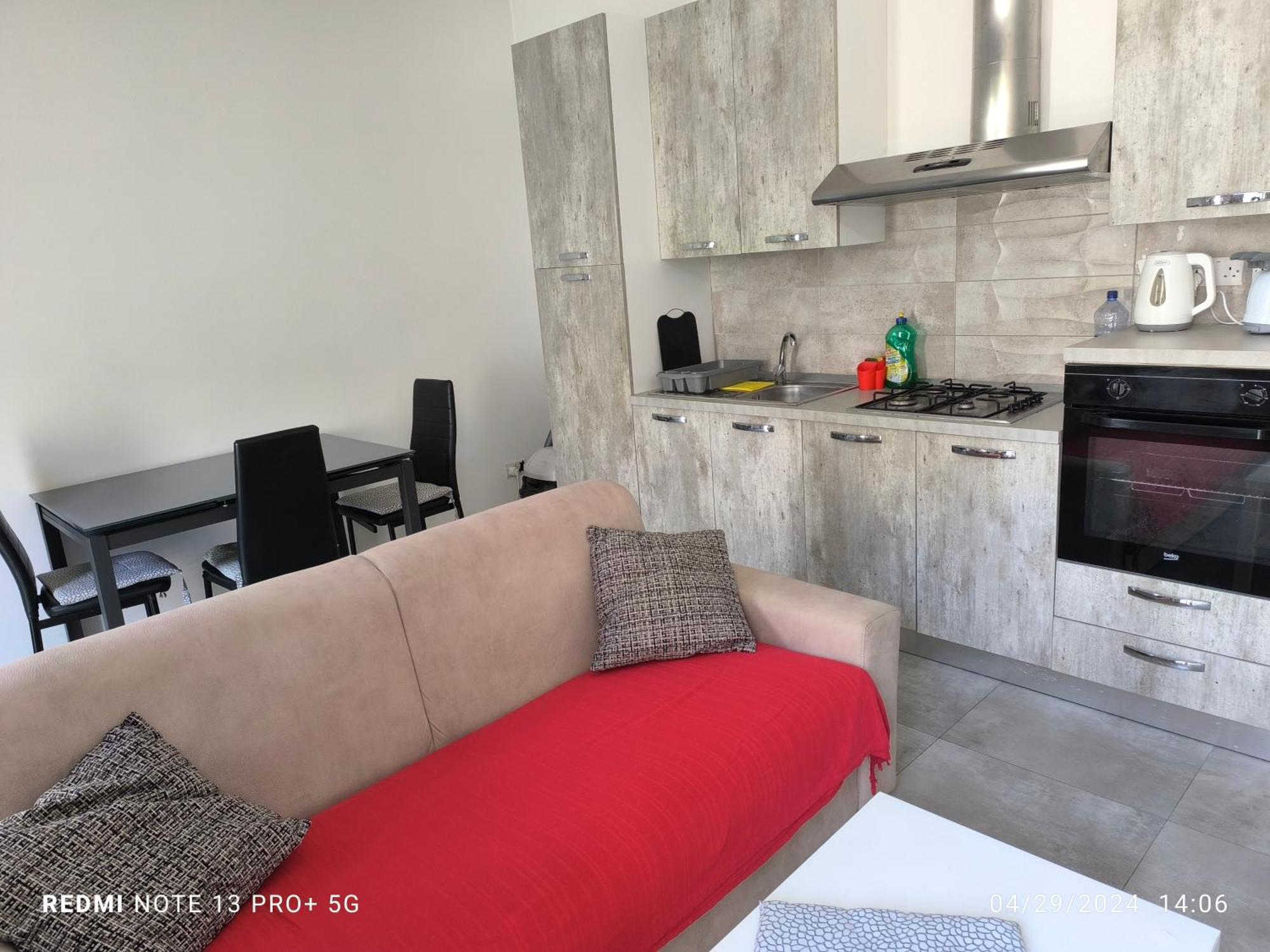 One Bedroom Tea Apartment Il-Gzira Eksteriør billede