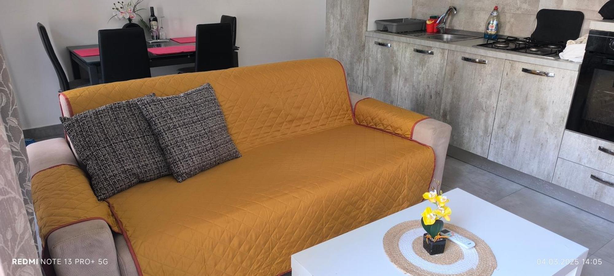One Bedroom Tea Apartment Il-Gzira Eksteriør billede